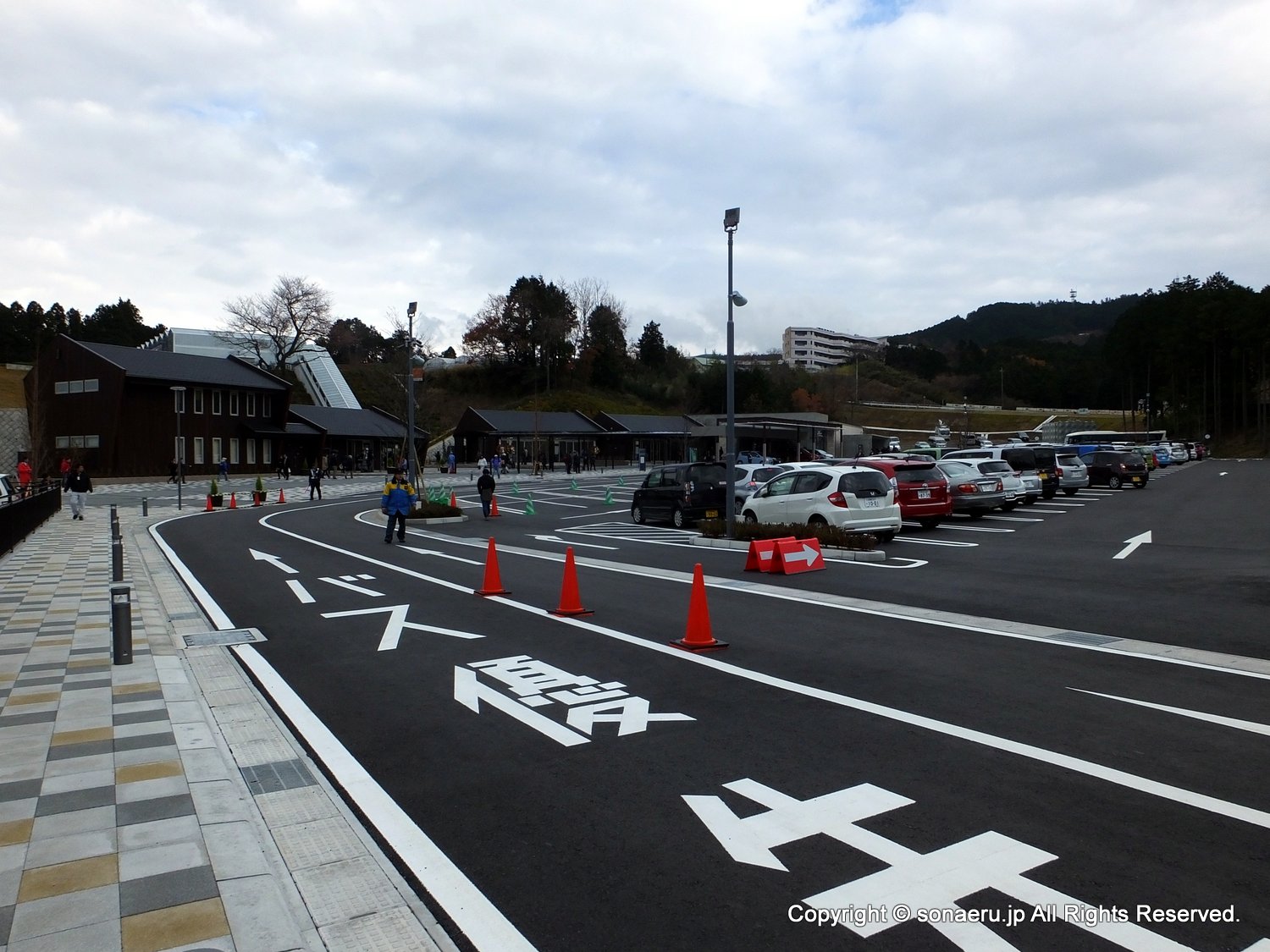 箱根西麓三島大吊り橋・みしまスカイウォークの駐車場全景